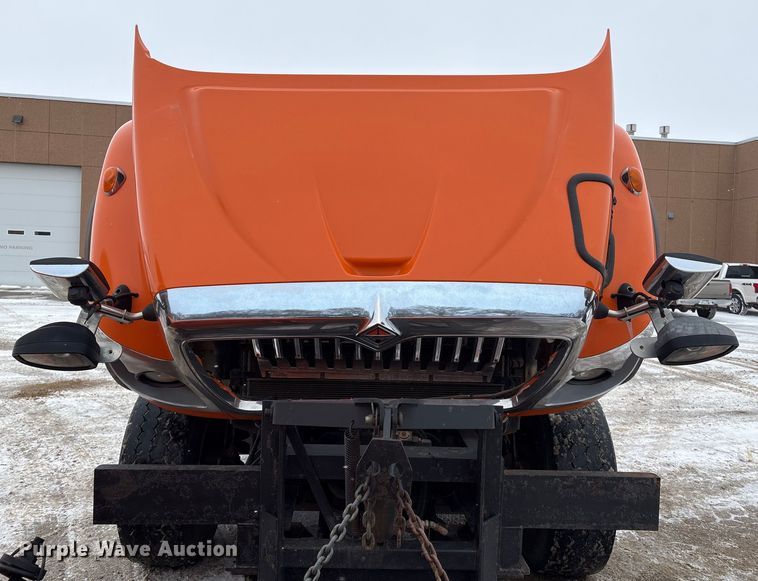 image for item DT6473 2011 International 7600 dump truck