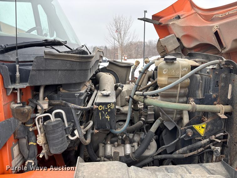 image for item DT6473 2011 International 7600 dump truck