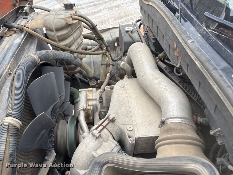 image for item DT6473 2011 International 7600 dump truck