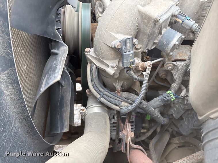 image for item DT6473 2011 International 7600 dump truck