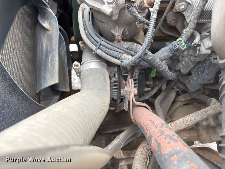 image for item DT6473 2011 International 7600 dump truck