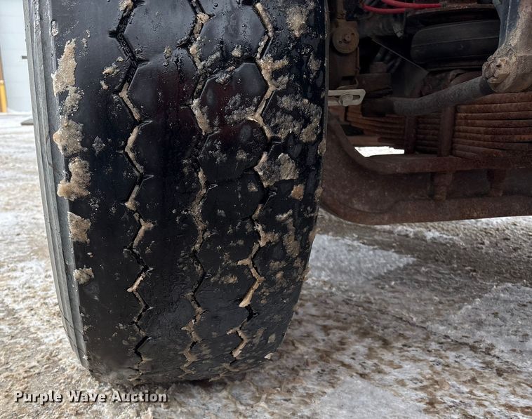 image for item DT6473 2011 International 7600 dump truck