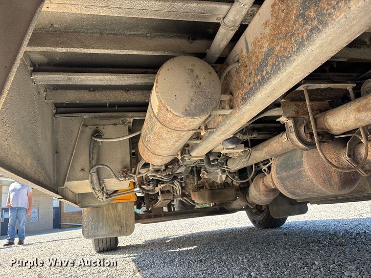 image for item DU1432 2012 IC PB105 school bus