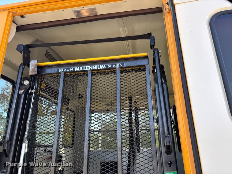 image for item DU1432 2012 IC PB105 school bus