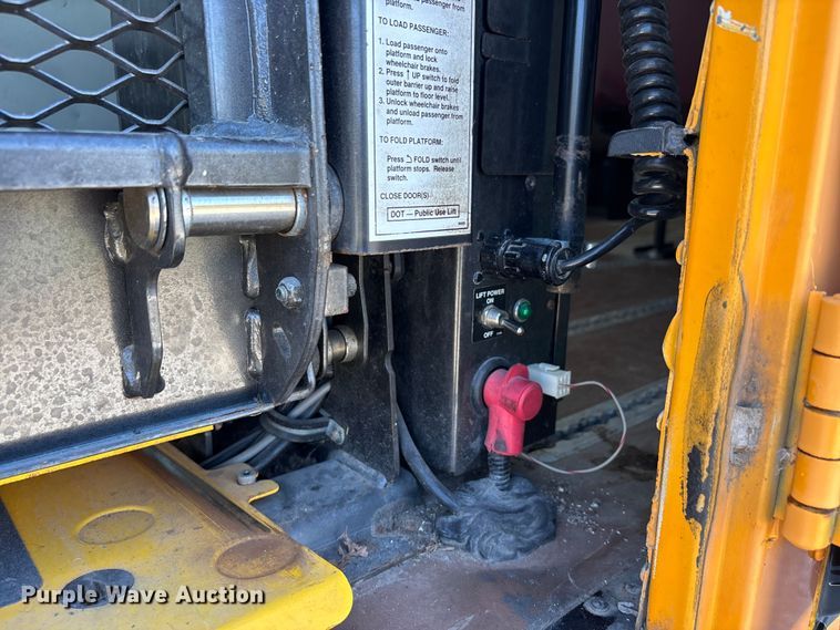 image for item DU1432 2012 IC PB105 school bus