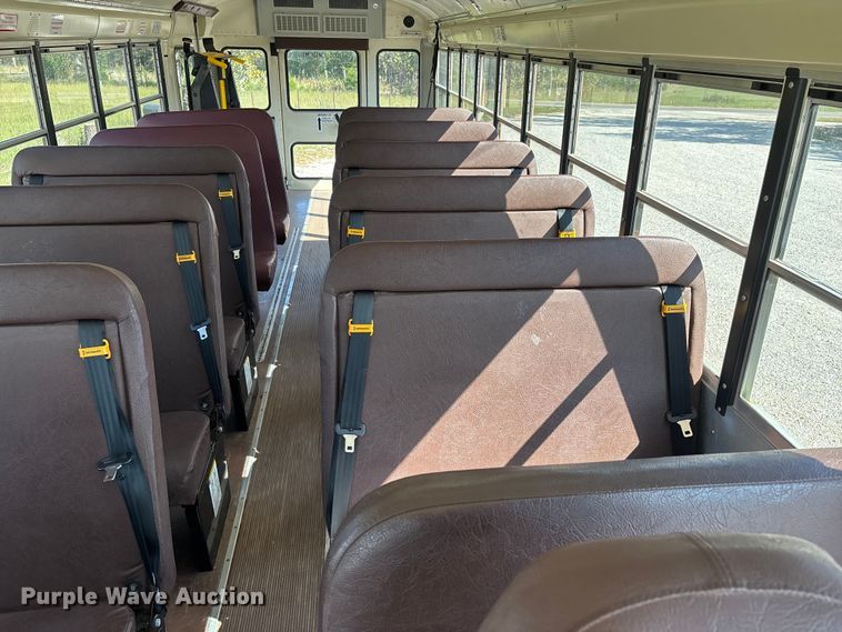 image for item DU1432 2012 IC PB105 school bus