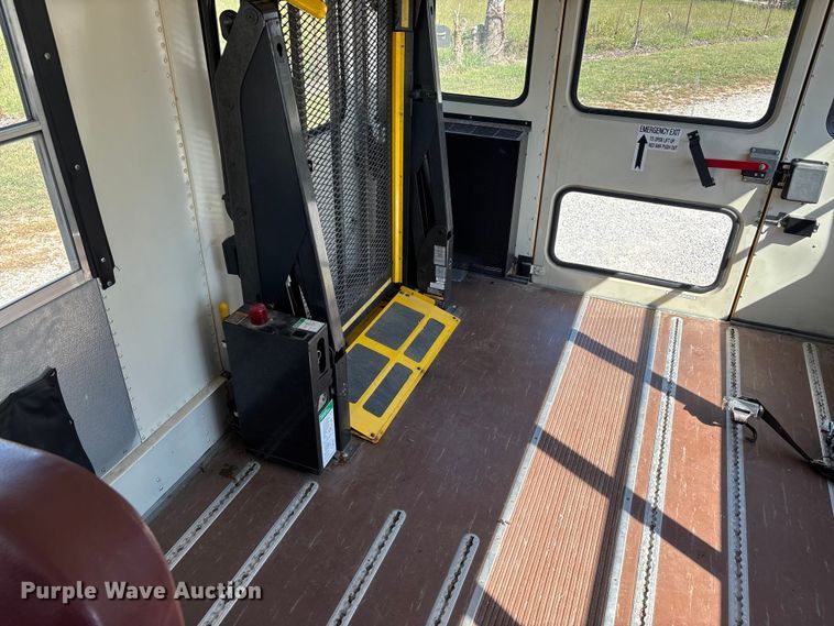 image for item DU1432 2012 IC PB105 school bus