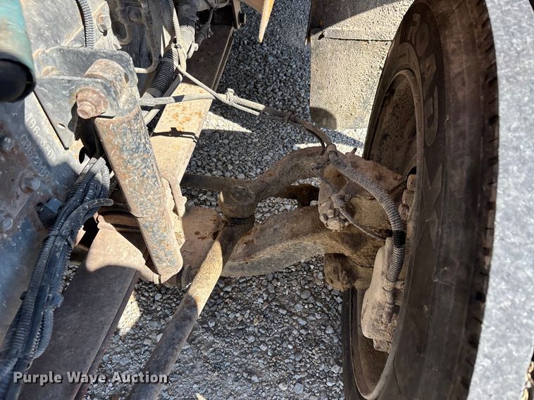 image for item DU1432 2012 IC PB105 school bus