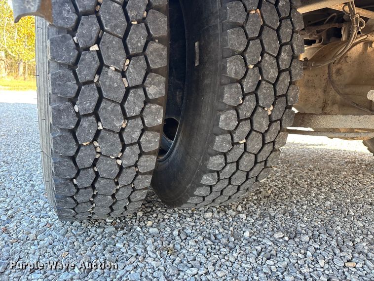 image for item DU1432 2012 IC PB105 school bus