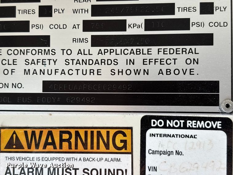 image for item DU1432 2012 IC PB105 school bus