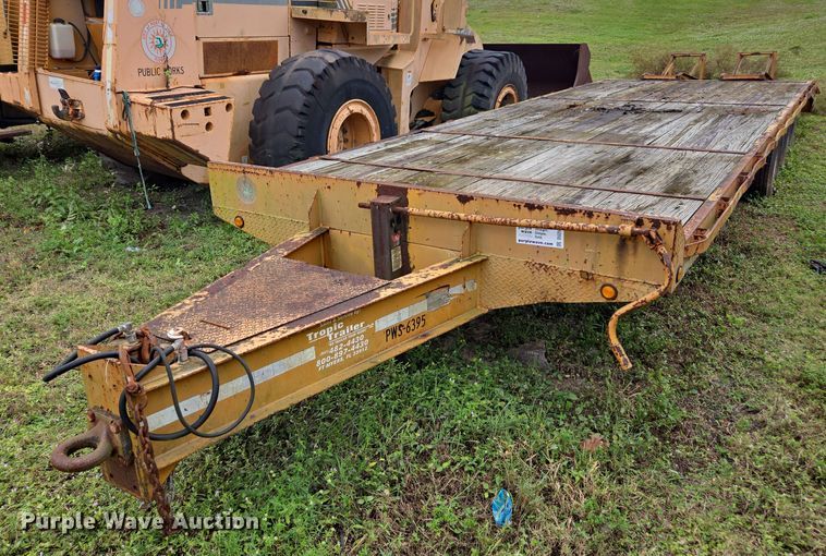 image for item DU2582 2002 Rolls Rite equipment trailer