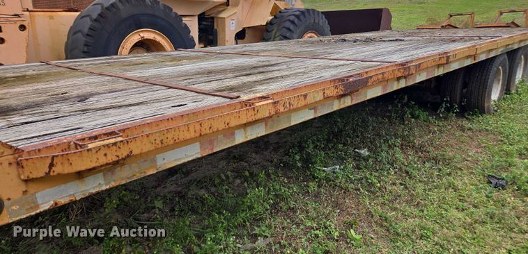 image for item DU2582 2002 Rolls Rite equipment trailer