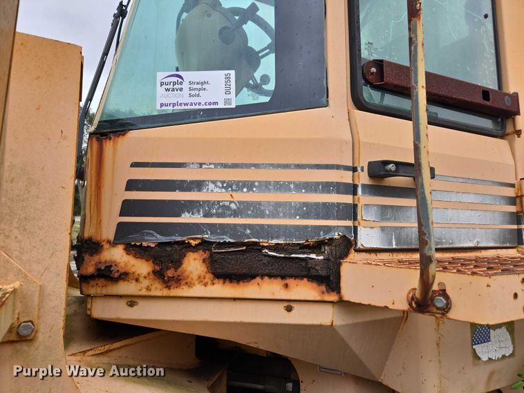 image for item DU2585 2001 Case 821C wheel loader