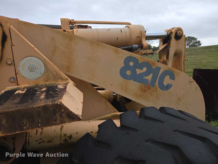 image for item DU2585 2001 Case 821C wheel loader