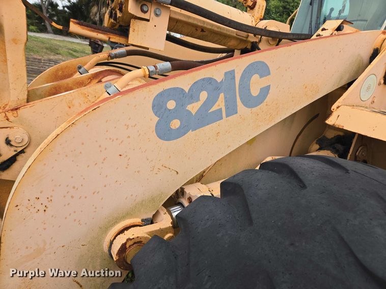 image for item DU2585 2001 Case 821C wheel loader