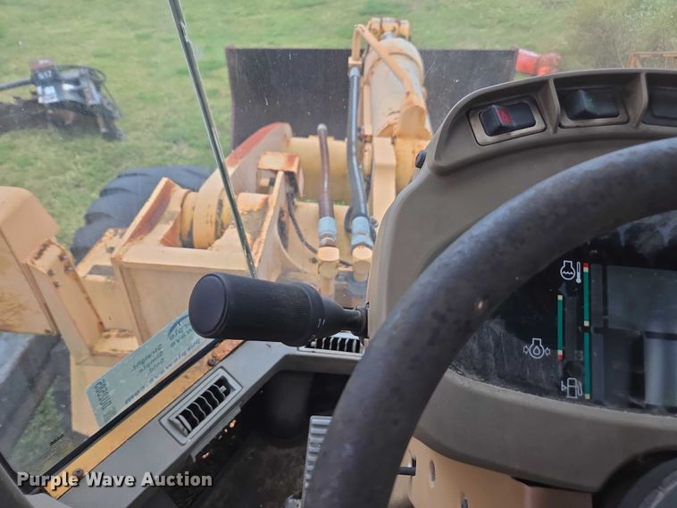 image for item DU2585 2001 Case 821C wheel loader