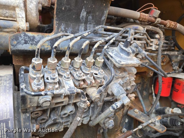 image for item DU2585 2001 Case 821C wheel loader