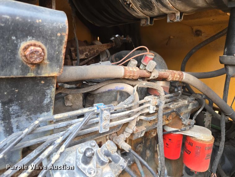 image for item DU2585 2001 Case 821C wheel loader