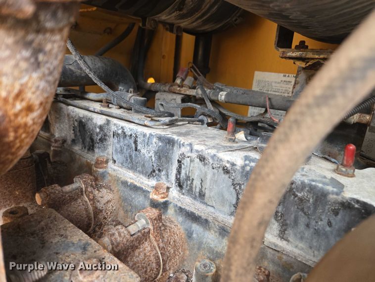 image for item DU2585 2001 Case 821C wheel loader