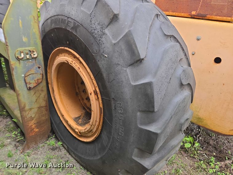 image for item DU2585 2001 Case 821C wheel loader