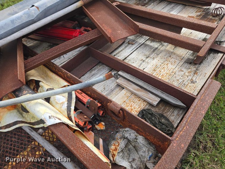 image for item DU2588 2002 Belshe WB-12 equipment trailer