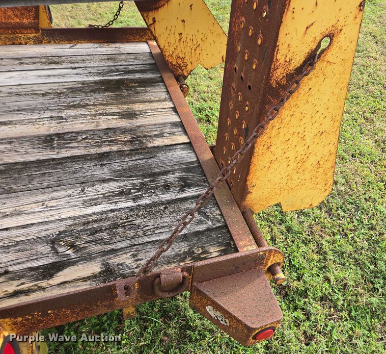 image for item DU2588 2002 Belshe WB-12 equipment trailer