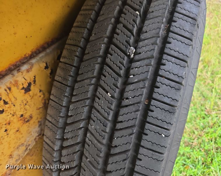 image for item DU2588 2002 Belshe WB-12 equipment trailer