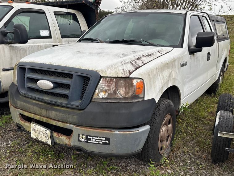 image for item DU2589 2006 Ford F150 Ext. Cab pickup truck