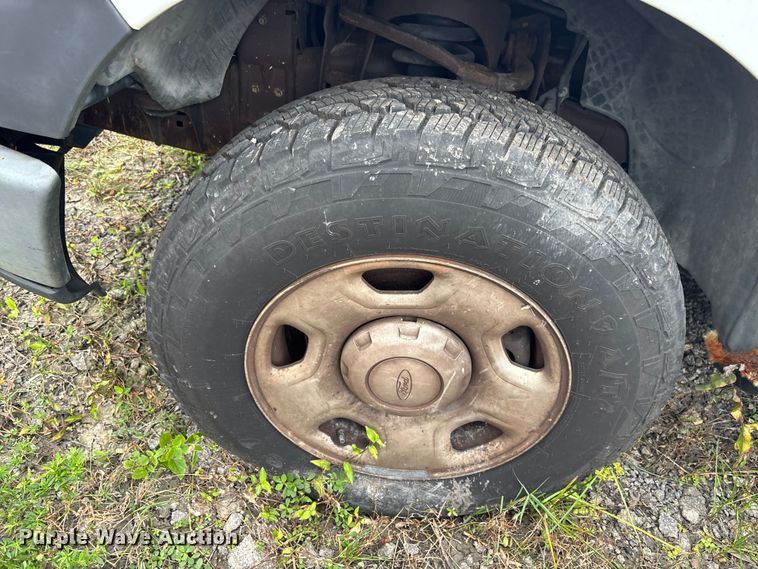 image for item DU2589 2006 Ford F150 Ext. Cab pickup truck