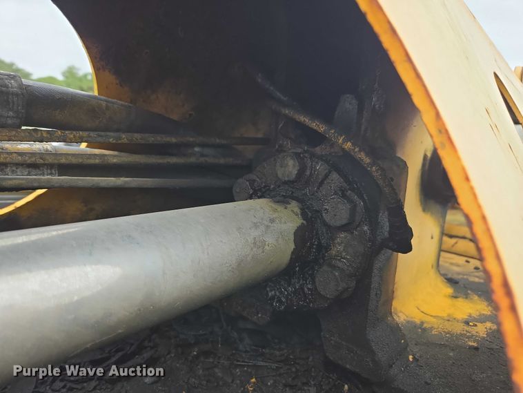 image for item DU2593 Gradall XL4100II wheeled excavator