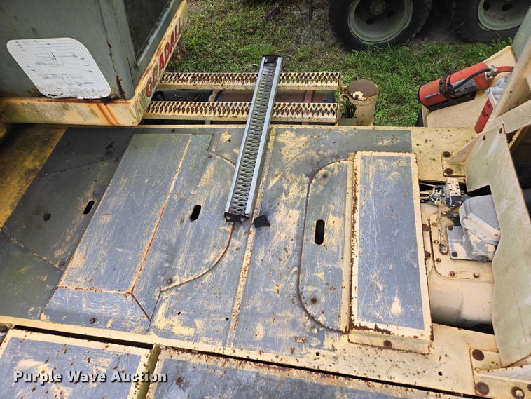 image for item DU2593 Gradall XL4100II wheeled excavator