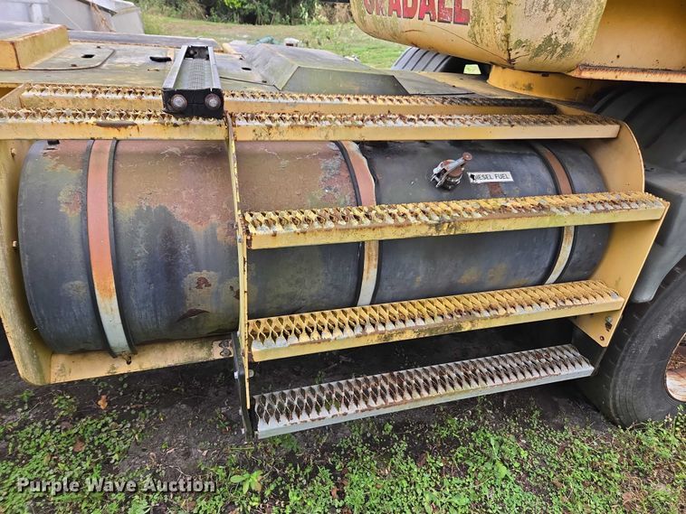 image for item DU2593 Gradall XL4100II wheeled excavator