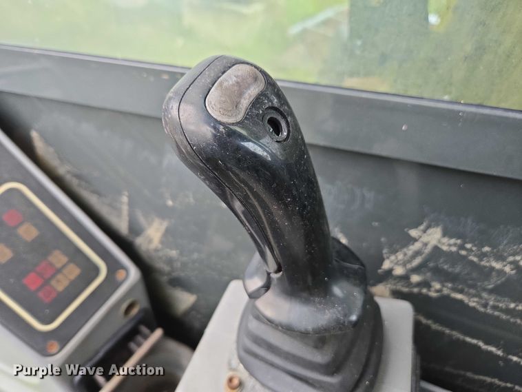 image for item DU2593 Gradall XL4100II wheeled excavator