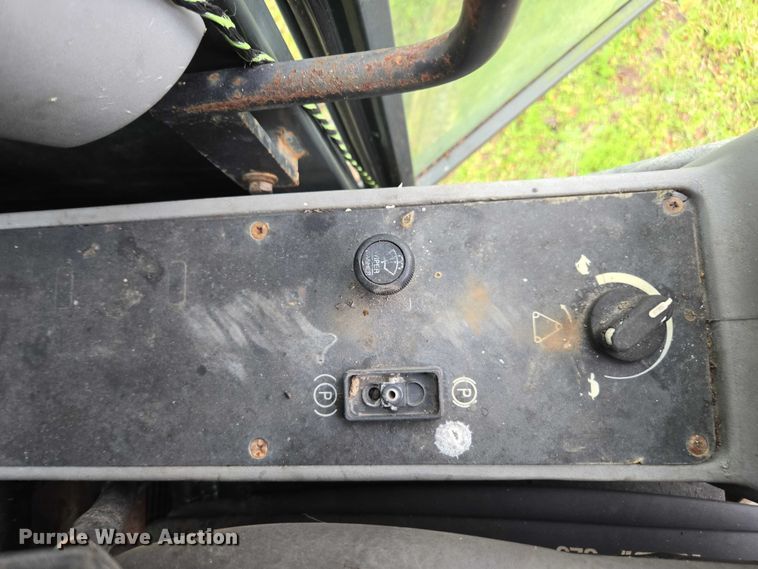 image for item DU2593 Gradall XL4100II wheeled excavator