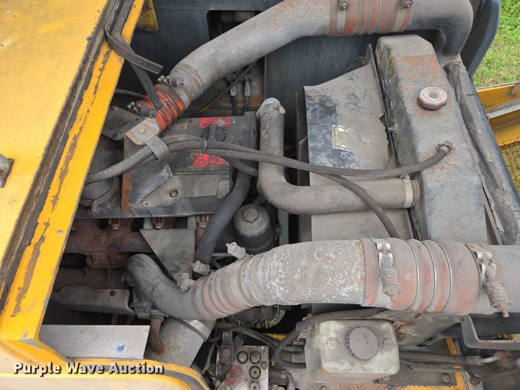 image for item DU2593 Gradall XL4100II wheeled excavator