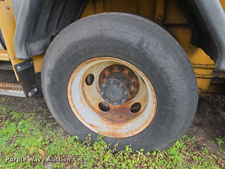 image for item DU2593 Gradall XL4100II wheeled excavator