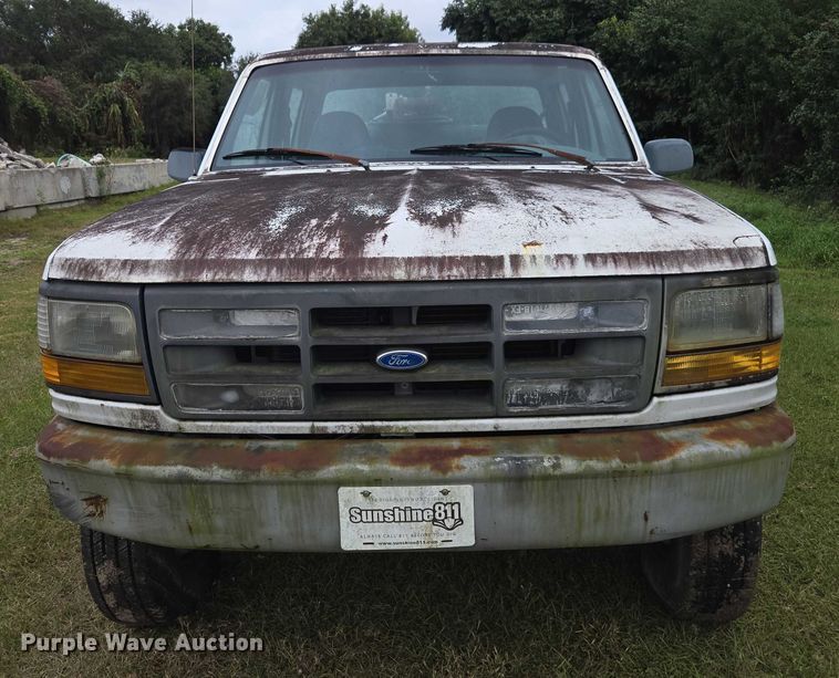 image for item DU2594 1996 Ford F350 Crew Cab utility bed pickup truck