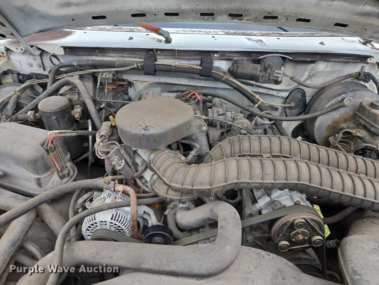 image for item DU2594 1996 Ford F350 Crew Cab utility bed pickup truck