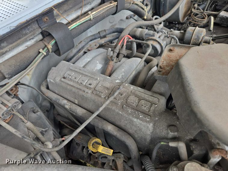 image for item DU2594 1996 Ford F350 Crew Cab utility bed pickup truck