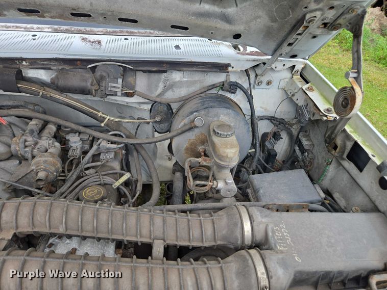 image for item DU2594 1996 Ford F350 Crew Cab utility bed pickup truck