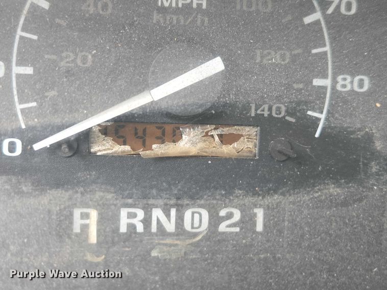 image for item DU2594 1996 Ford F350 Crew Cab utility bed pickup truck