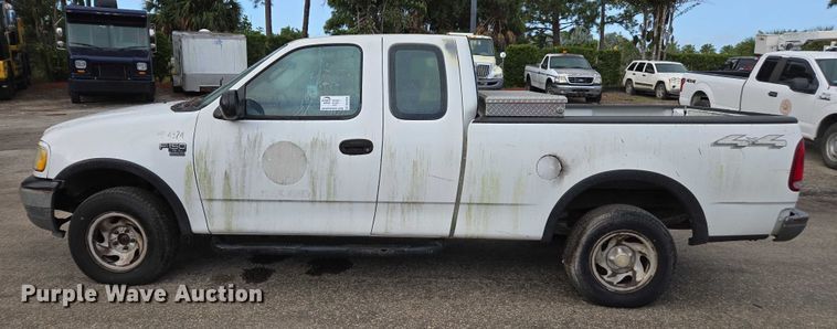 image for item DU2595 2003 Ford F150 XL pickup truck