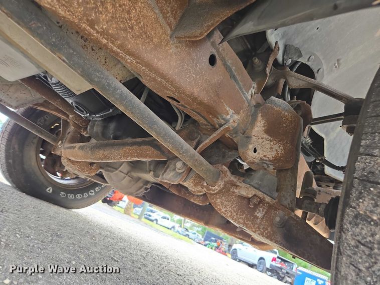 image for item DU2595 2003 Ford F150 XL pickup truck