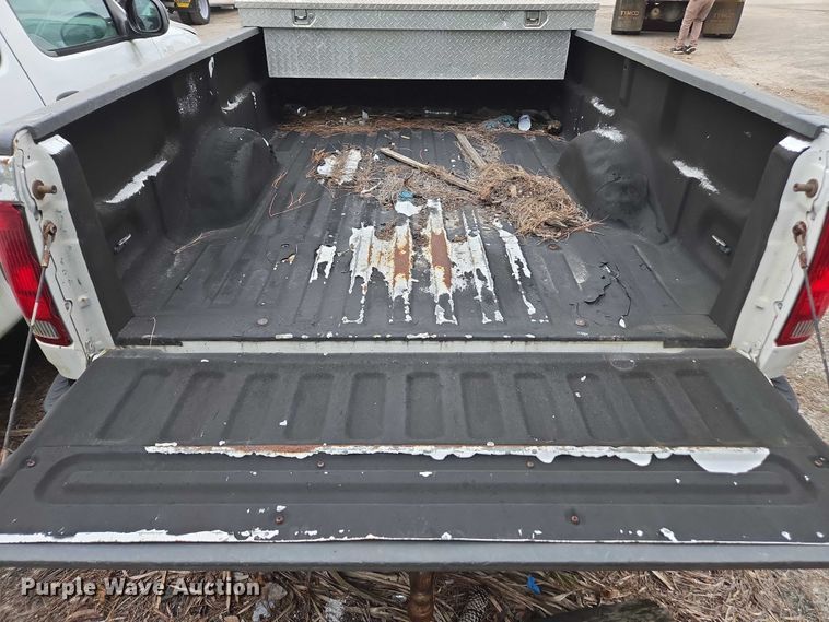 image for item DU2596 2002 Ford F150 XL pickup truck