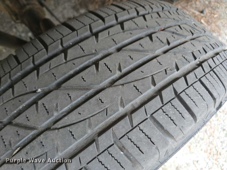 image for item DU2596 2002 Ford F150 XL pickup truck