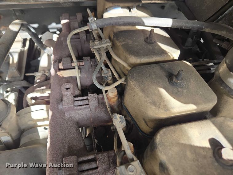 image for item DU2598 1997 Freightliner MT45 delivery truck