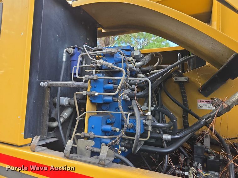 image for item DU2599 Gradall XL4100 wheeled excavator