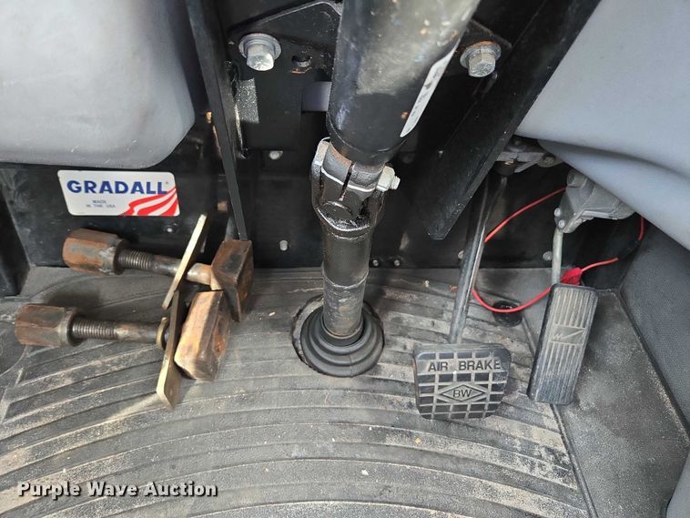 image for item DU2599 Gradall XL4100 wheeled excavator