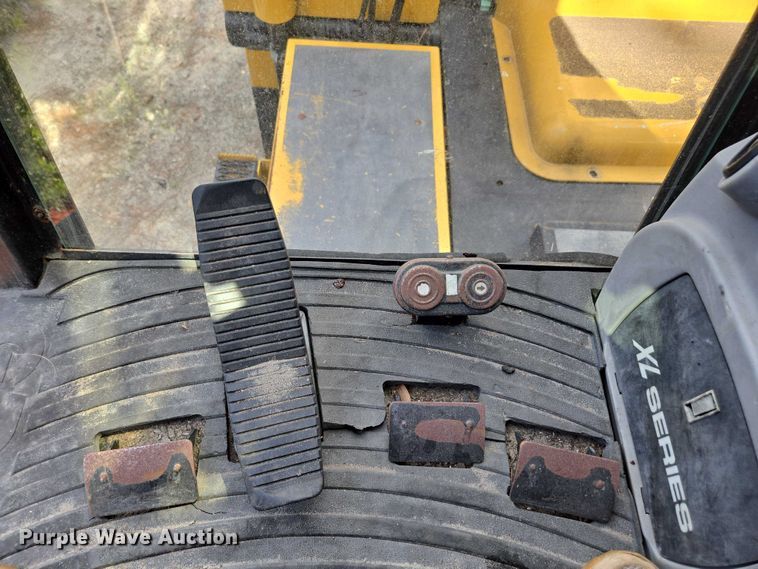 image for item DU2599 Gradall XL4100 wheeled excavator