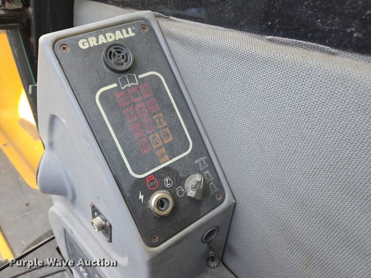 image for item DU2599 Gradall XL4100 wheeled excavator